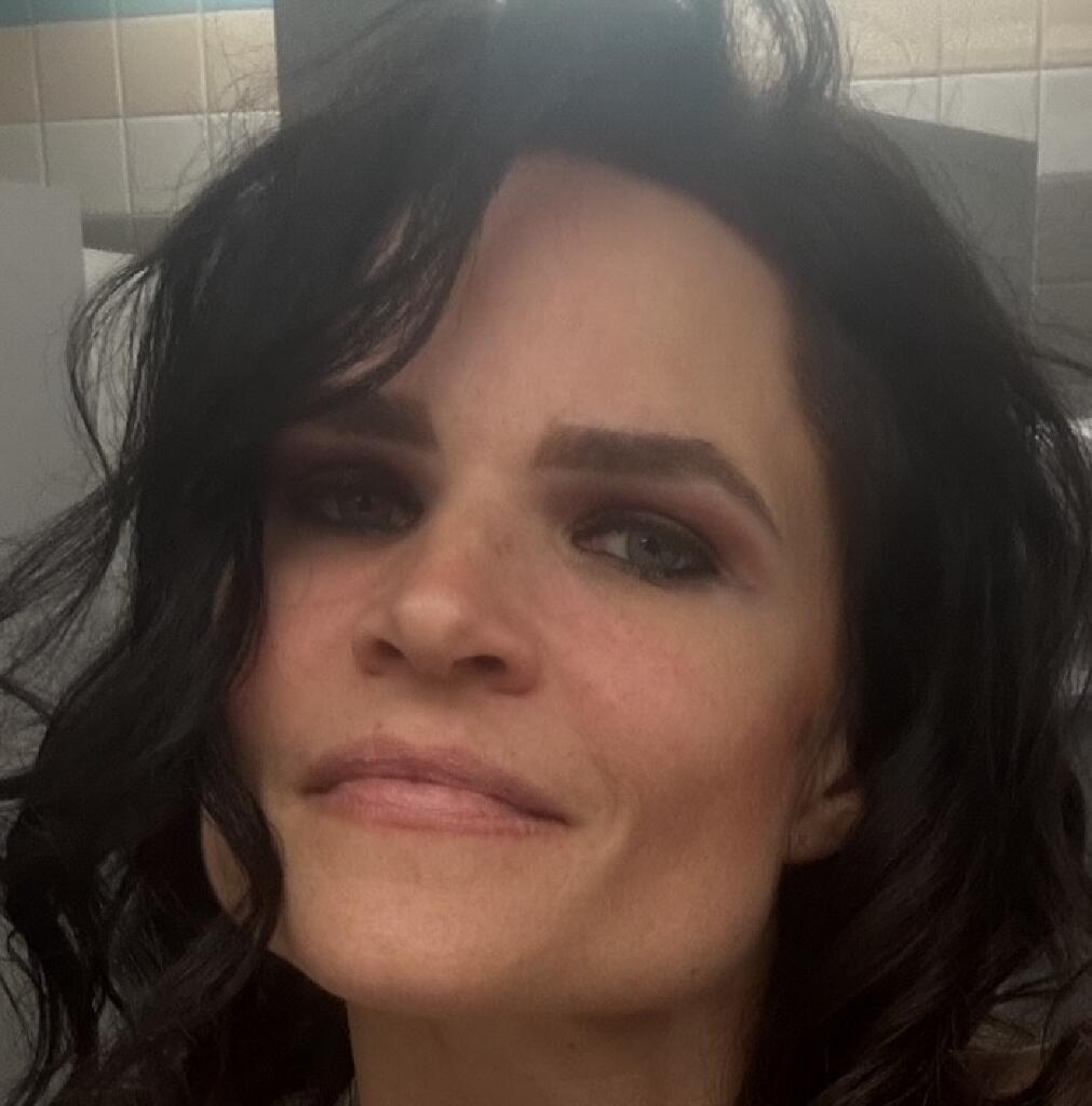 Wendy Rollings Hairstylist at Escape Salon Suites, Hudson, WI